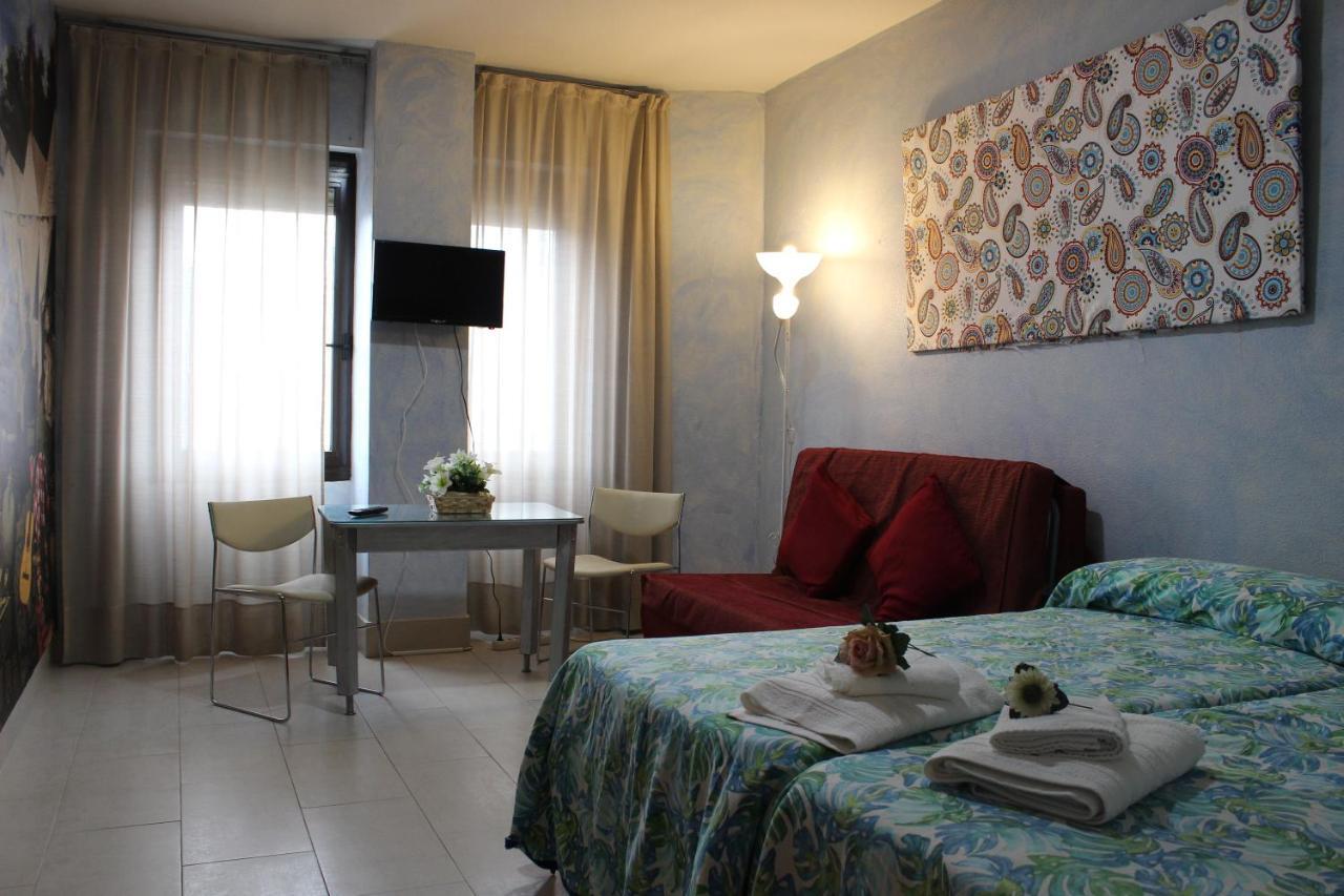 Ferienwohnung Triana Historic Center, Free Parking Sevilla Exterior foto
